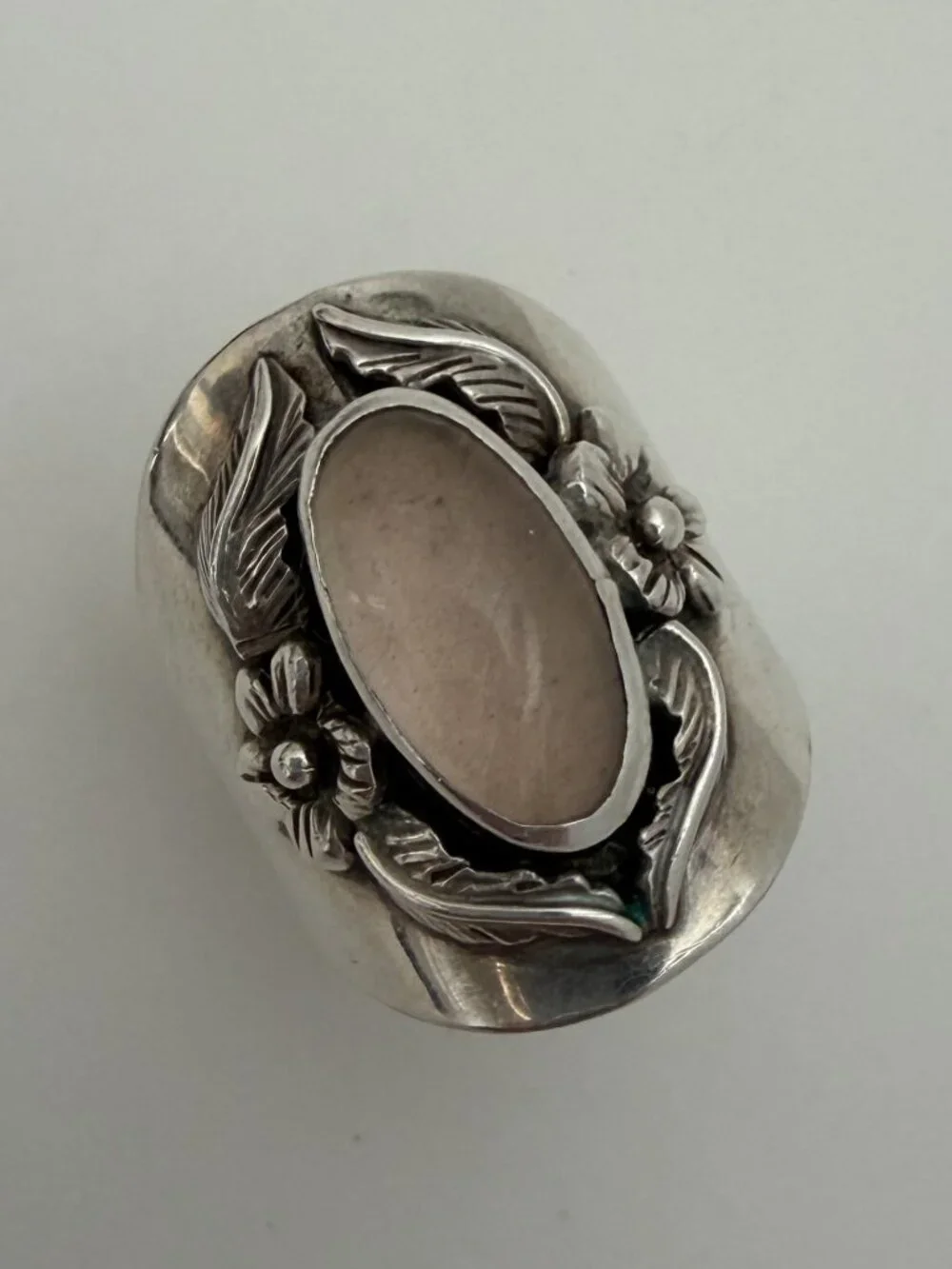 Vintage 1985 CAROL FELLEY 925 Sterling Ring w rose quartz stone Southwest design